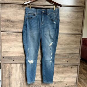 Torrid 12S Curvy Distressed Skinny Jeans NWT Boardwalk Retro Party Preppy Boho